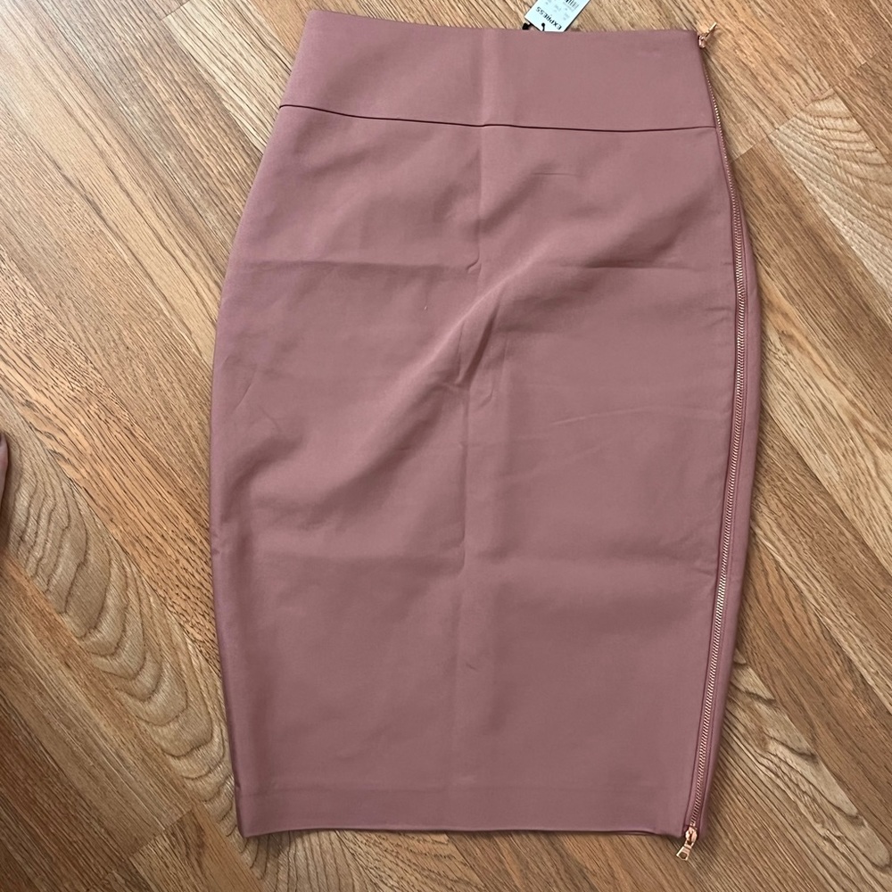 Express  skirt